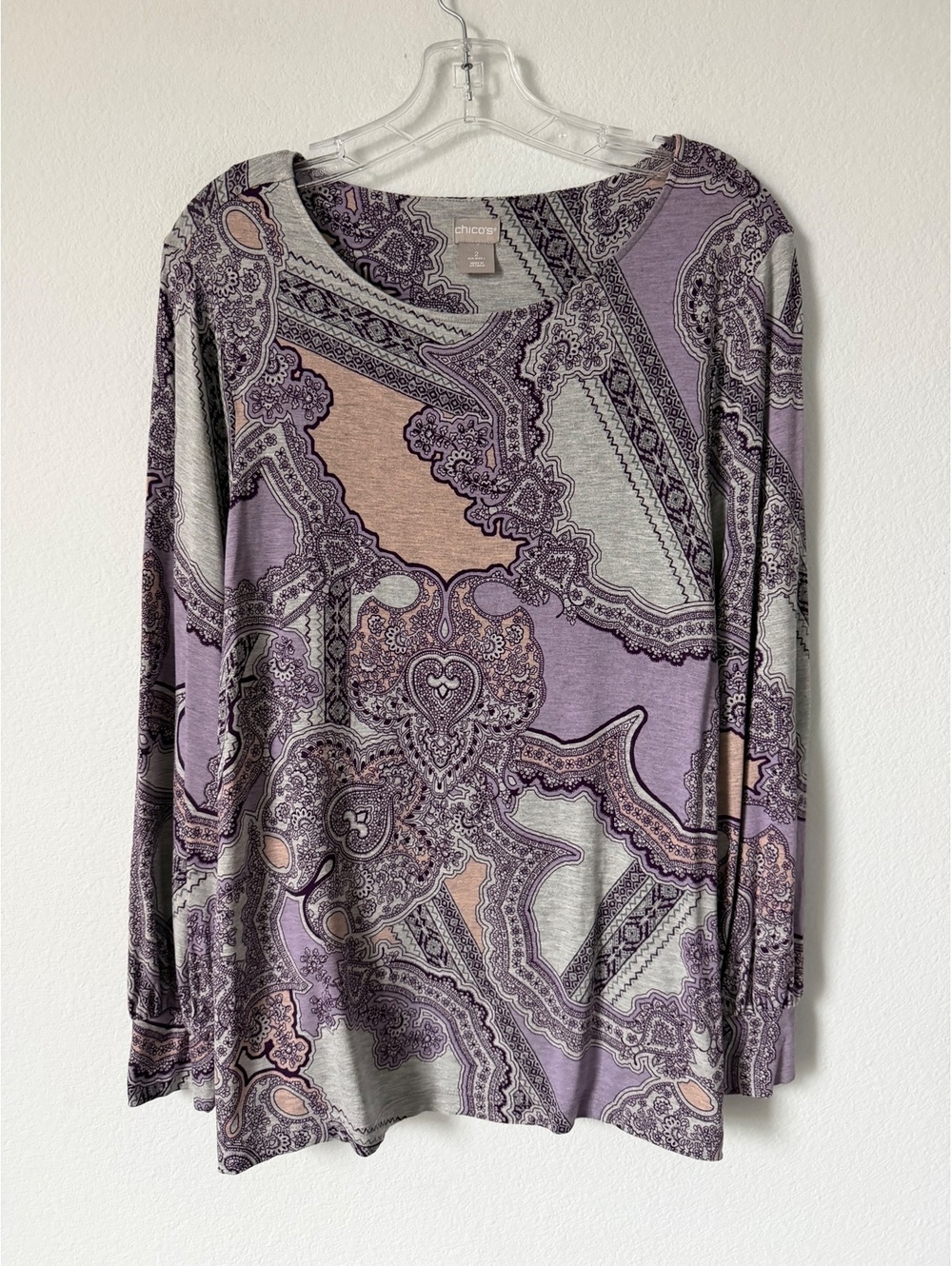 Chico’s Long Sleeve Scoop Neck Paisley/Geo Stretch Tunic Blouse Size 2 (L)